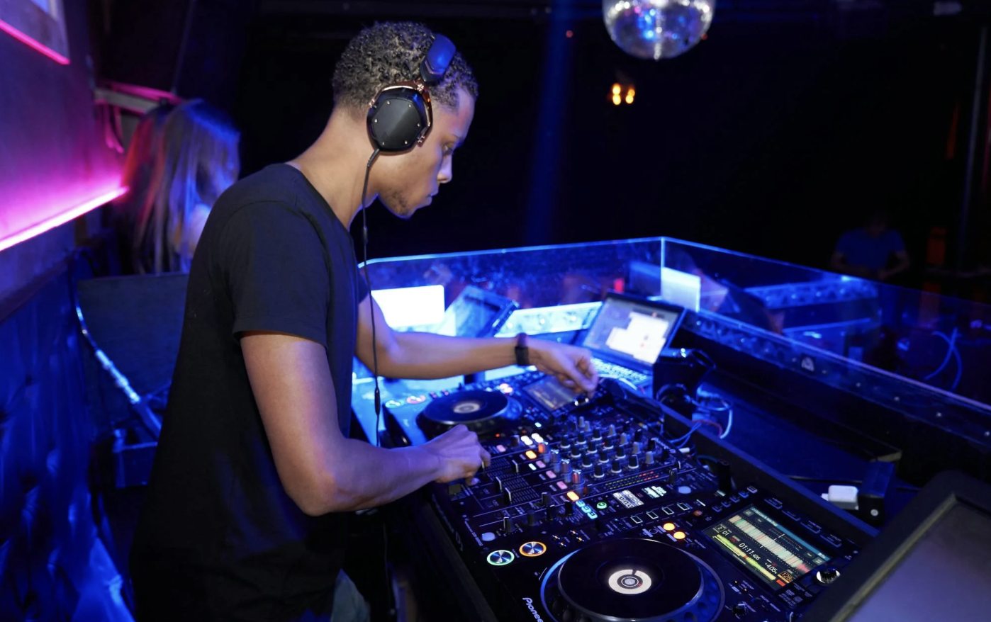 Clubland Live